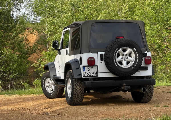 Jeep Wrangler cena 58900 przebieg: 74700, rok produkcji 2005 z Dąbrowa Tarnowska małe 352